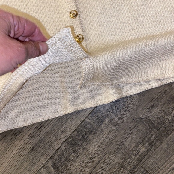 Vintage St John Knits Sz M Knit Long Dress Gold Button Front Short Sleeve Cream - Picture 11 of 11